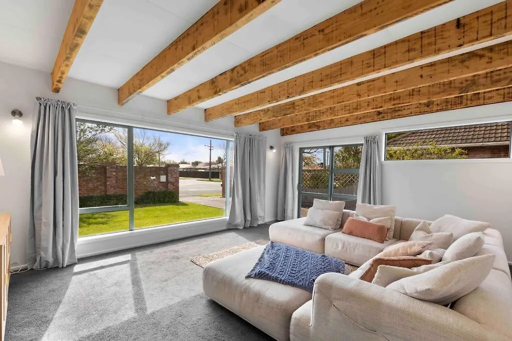 Airport 3 Mins Spacious Home Christchurch